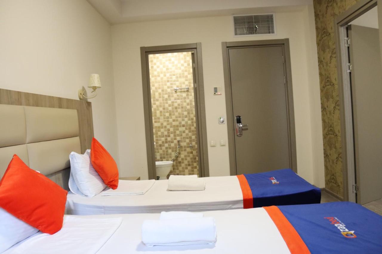 Gallery Inn Tbilisi Ngoại thất bức ảnh